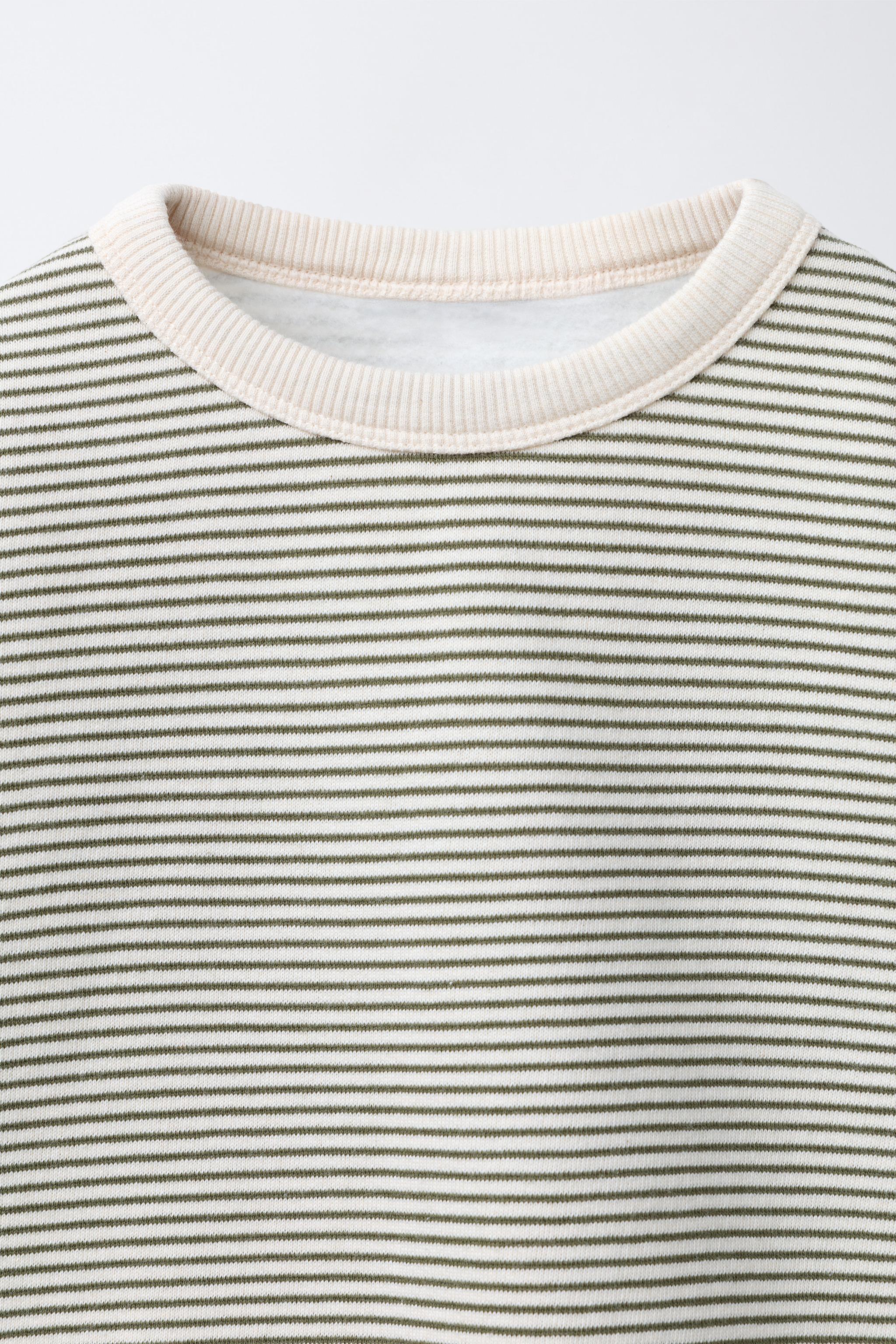 SWEAT À RAYURE FINE